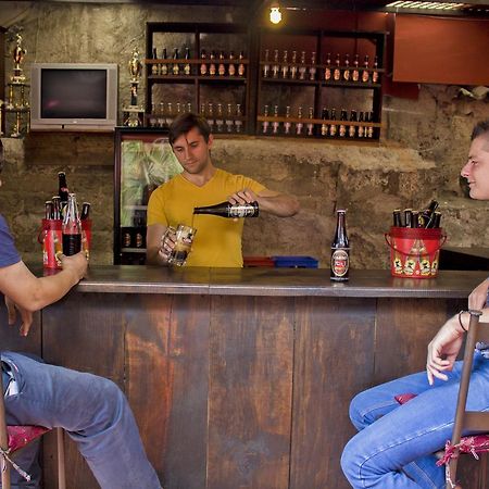 Split Hostel Антигуа-Гватемала Экстерьер фото