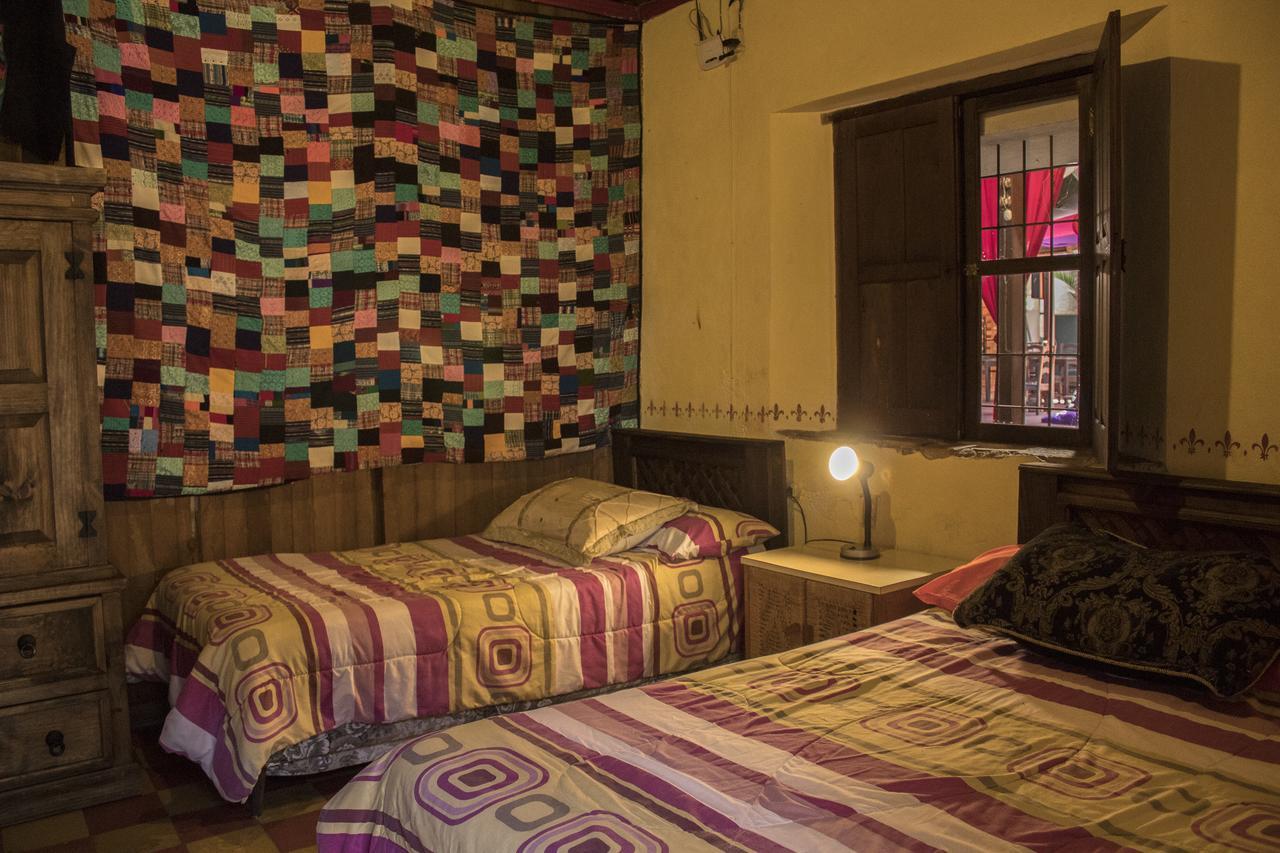 Split Hostel Антигуа-Гватемала Экстерьер фото