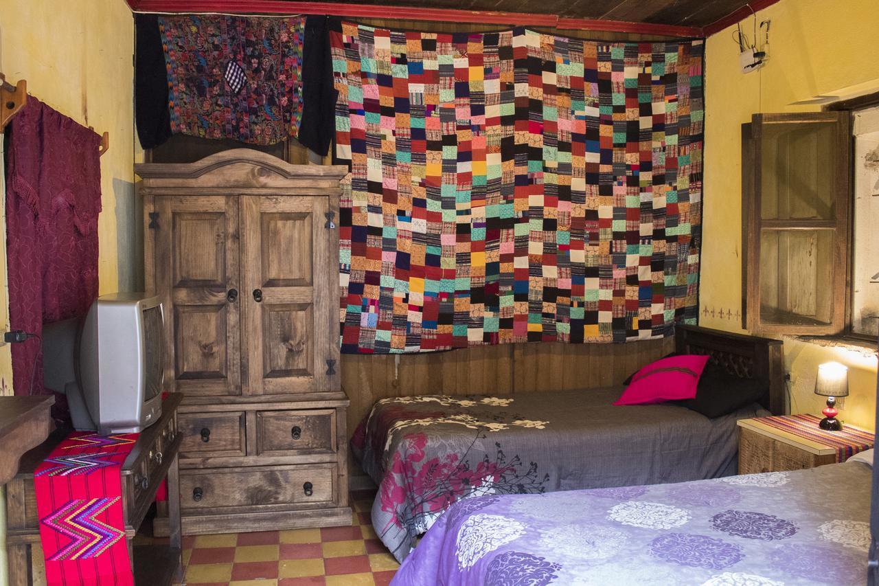 Split Hostel Антигуа-Гватемала Экстерьер фото